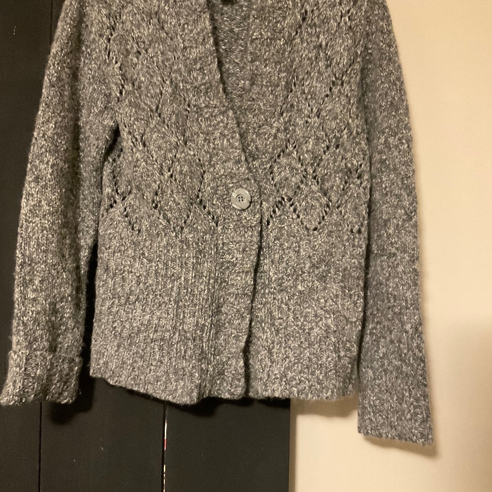 Lovely grey cardigan by Paraphrase